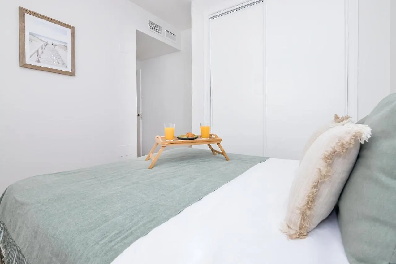 Apartment Lovely Ollerias City Center Malaga